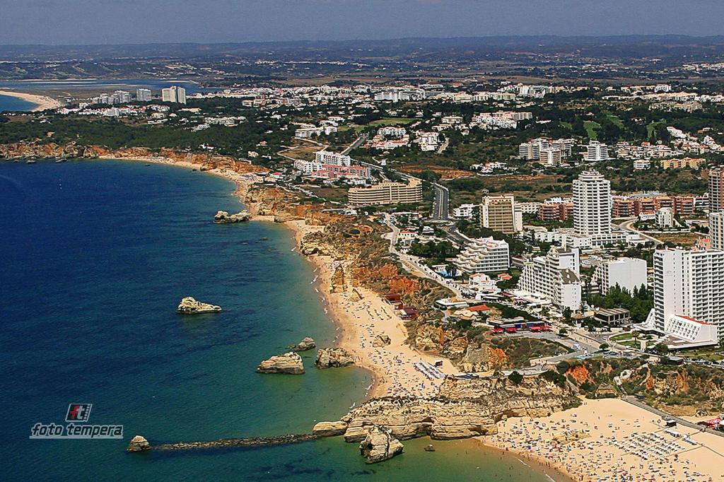 Rocha Praia Mar Beach Front Line Bay Portimão Dış mekan fotoğraf